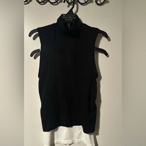 NWT 2-pack Black/ White Women's Mockneck Tops